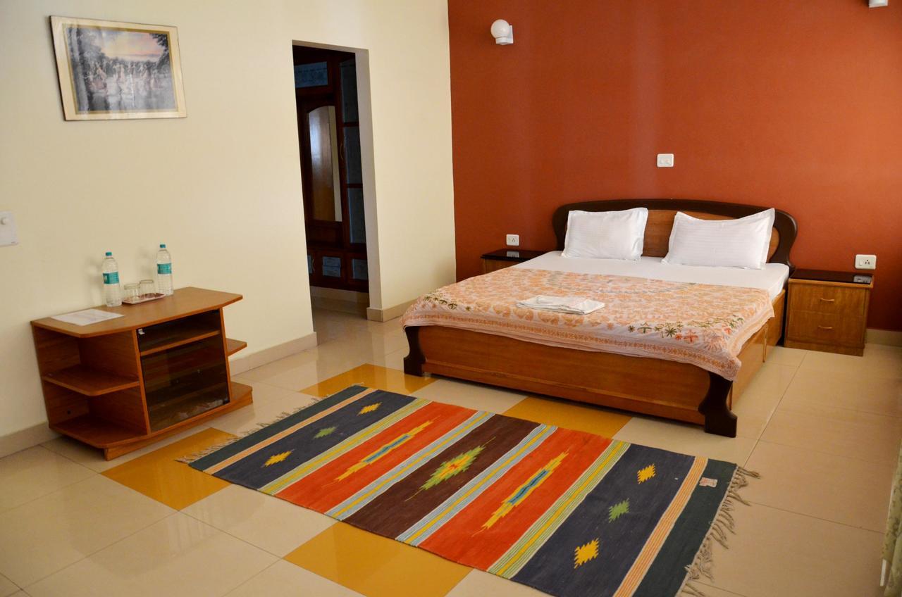 Hotel Ganga Vatika Ayurveda Bhavan Rishīkesh Exterior foto